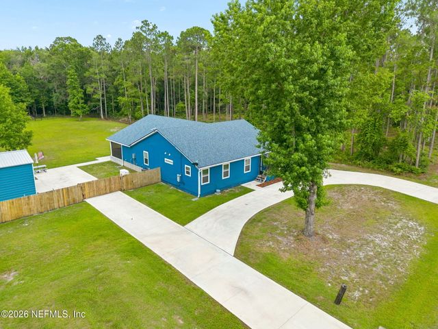 140 PIONEER Trail, Green Cove Springs, FL 32043