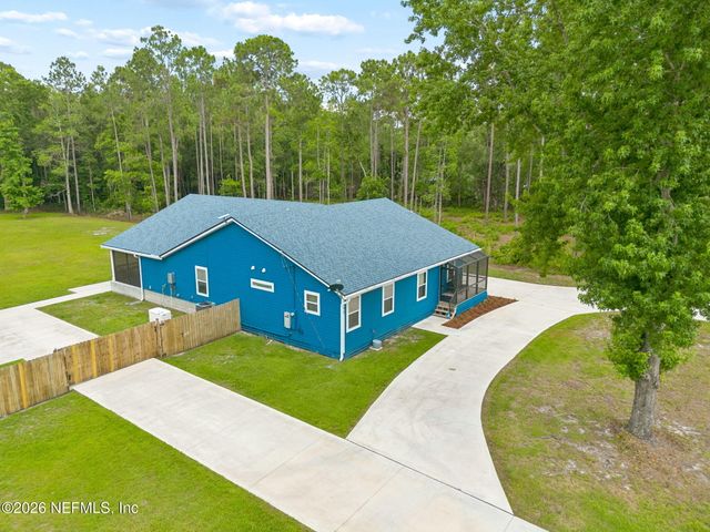 140 PIONEER Trail, Green Cove Springs, FL 32043