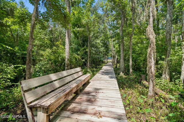140 PIONEER Trail, Green Cove Springs, FL 32043