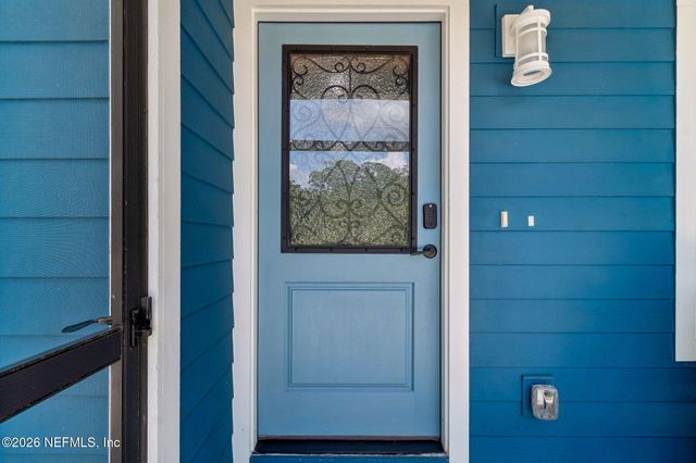 140 PIONEER Trail, Green Cove Springs, FL 32043