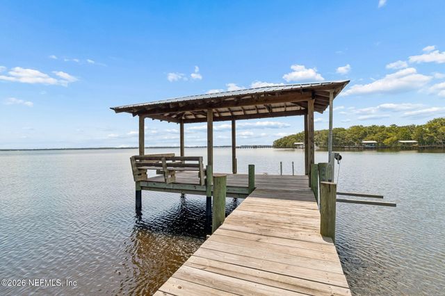 140 PIONEER Trail, Green Cove Springs, FL 32043
