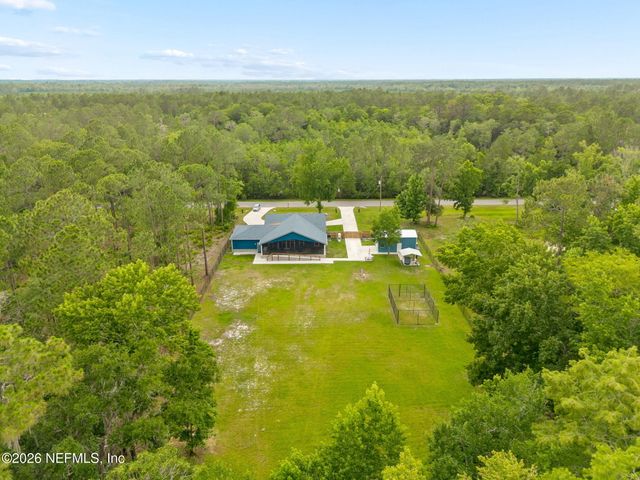 140 PIONEER Trail, Green Cove Springs, FL 32043