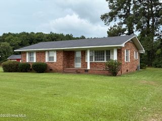 114 Dale Road, Mount Olive, NC 28365