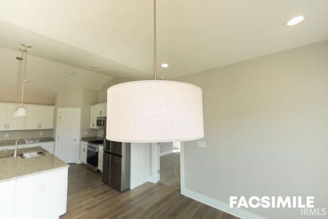 4697 S Abington Avenue, Bloomington, IN 47403