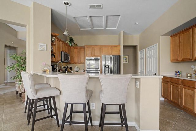 78204 Grape Arbor, Palm Desert, CA 92211