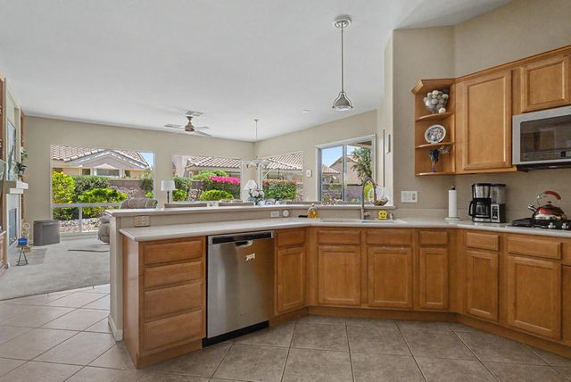 78204 Grape Arbor, Palm Desert, CA 92211