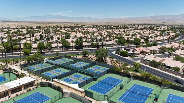 78204 Grape Arbor, Palm Desert, CA 92211