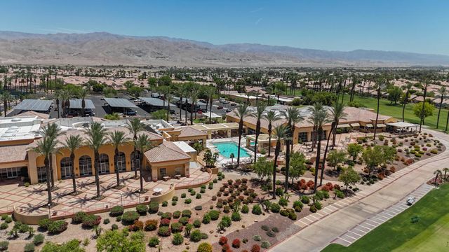 78204 Grape Arbor, Palm Desert, CA 92211