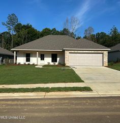 962 Riverside Lane, Pearl, MS 39208