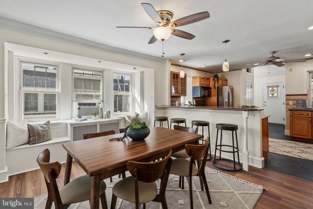 132 LINWOOD AVE, Ardmore, PA 19003