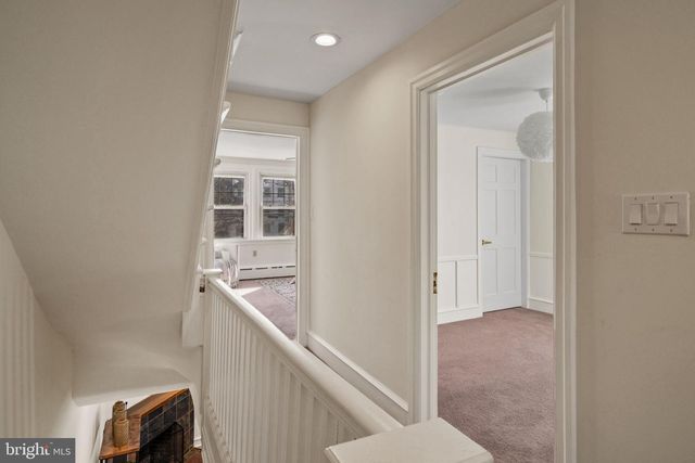 132 LINWOOD AVE, Ardmore, PA 19003