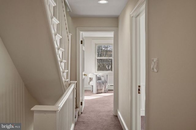 132 LINWOOD AVE, Ardmore, PA 19003