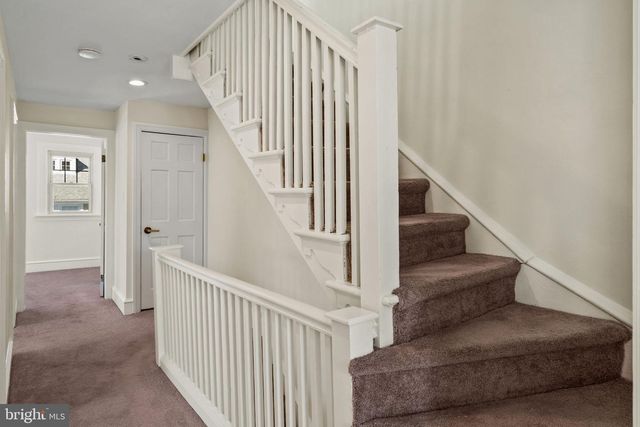 132 LINWOOD AVE, Ardmore, PA 19003