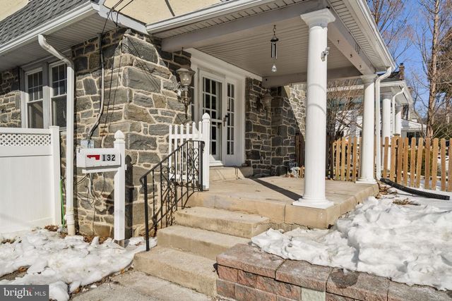 132 LINWOOD AVE, Ardmore, PA 19003