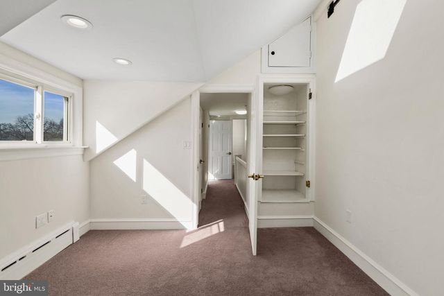 132 LINWOOD AVE, Ardmore, PA 19003