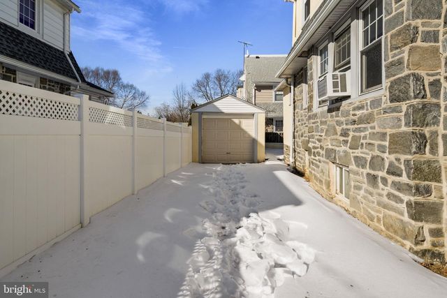 132 LINWOOD AVE, Ardmore, PA 19003