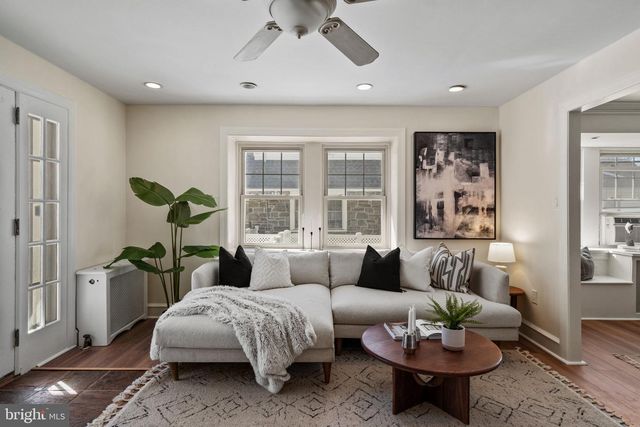 132 LINWOOD AVE, Ardmore, PA 19003