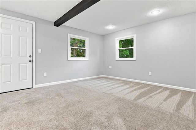 2421 N 72ND Street, Kansas City, KS 66109