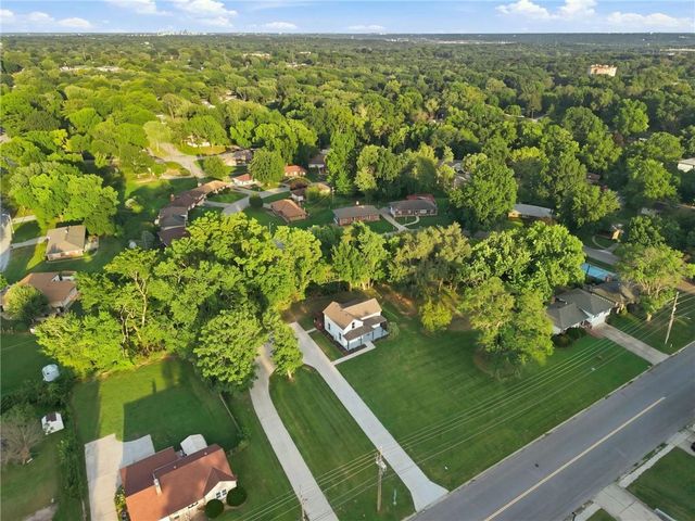2421 N 72ND Street, Kansas City, KS 66109