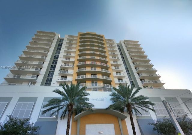 900 SW 8th Street 1501, Miami, FL 33130