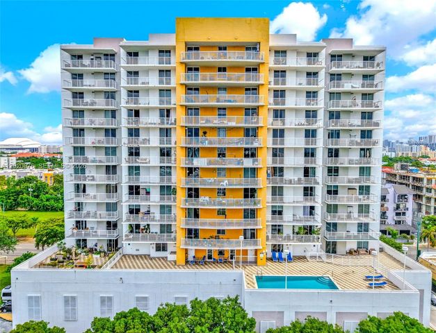 900 SW 8th Street 1501, Miami, FL 33130
