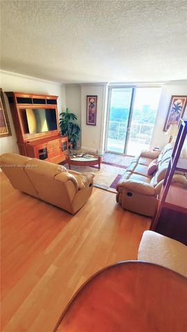 900 SW 8th Street 1501, Miami, FL 33130