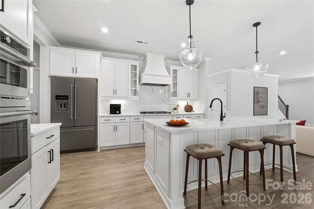 407 Alameda Way, Matthews, NC 28104