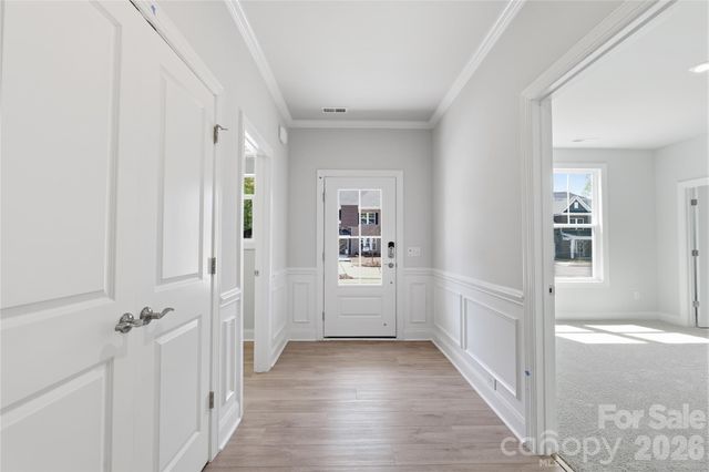 407 Alameda Way, Matthews, NC 28104