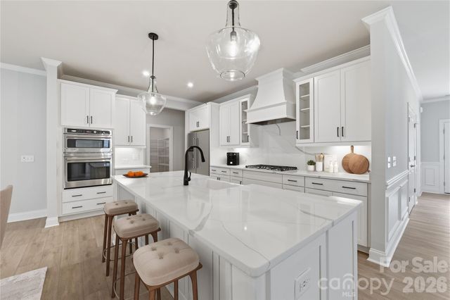 407 Alameda Way, Matthews, NC 28104