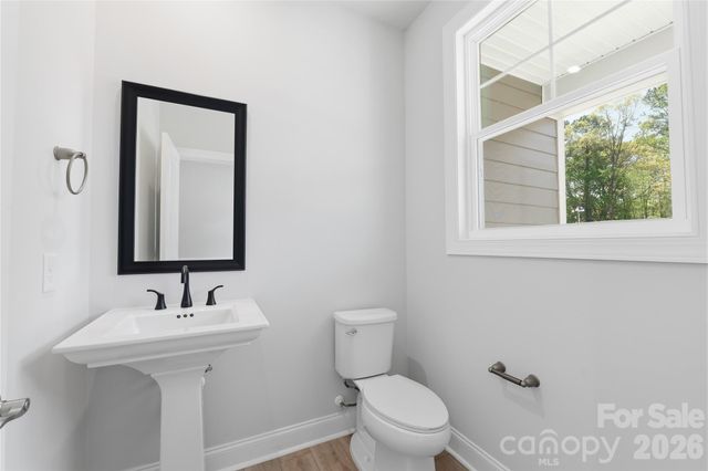 407 Alameda Way, Matthews, NC 28104