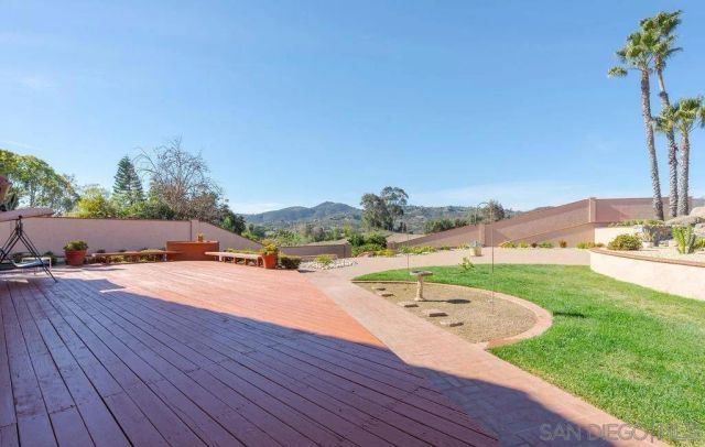 672 CHATEAU PLACE, Escondido, CA 92029