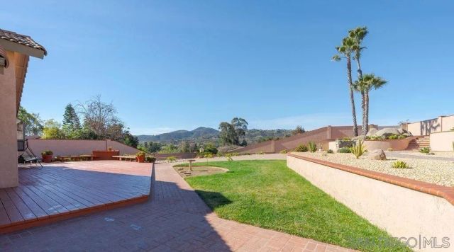 672 CHATEAU PLACE, Escondido, CA 92029