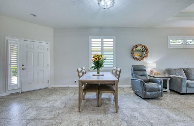 8099 PINE CREST STREET, Seminole, FL 33777