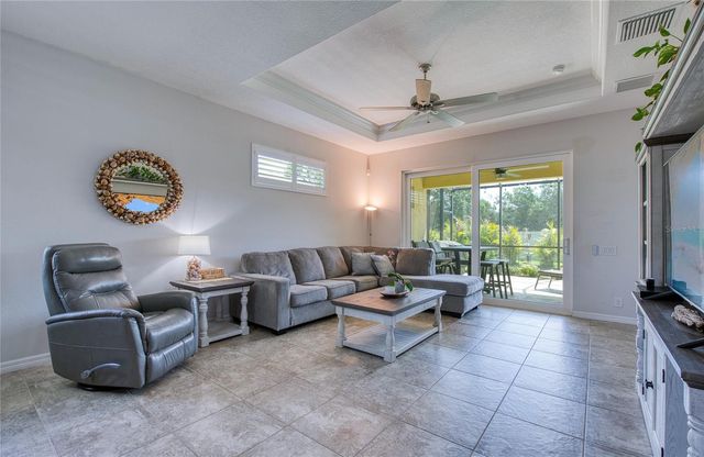 8099 PINE CREST STREET, Seminole, FL 33777