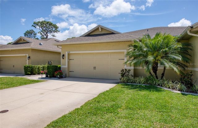 8099 PINE CREST STREET, Seminole, FL 33777