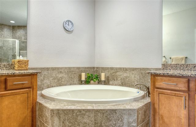 8099 PINE CREST STREET, Seminole, FL 33777