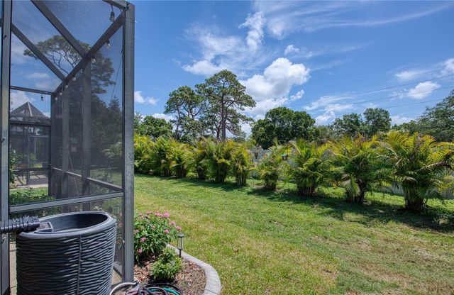 8099 PINE CREST STREET, Seminole, FL 33777