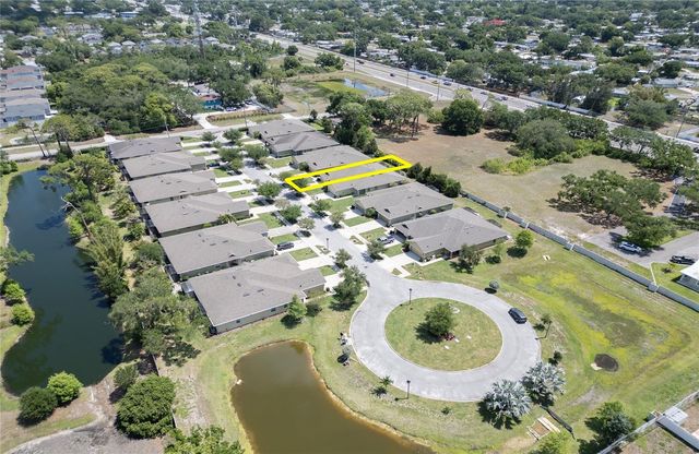 8099 PINE CREST STREET, Seminole, FL 33777