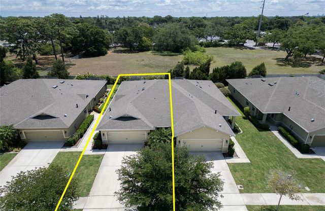 8099 PINE CREST STREET, Seminole, FL 33777