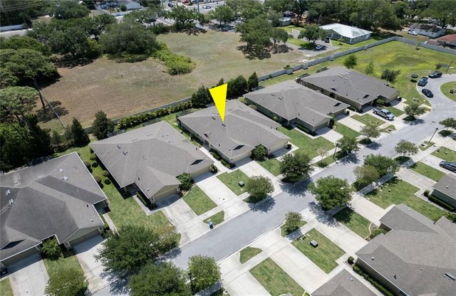 8099 PINE CREST STREET, Seminole, FL 33777