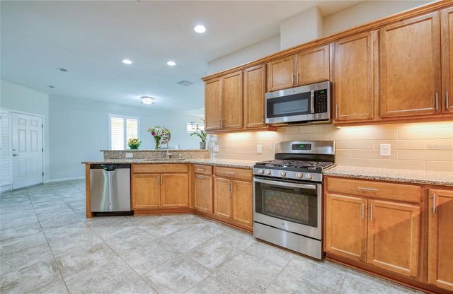 8099 PINE CREST STREET, Seminole, FL 33777