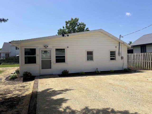 2126 Park Avenue, Beloit, WI 53511