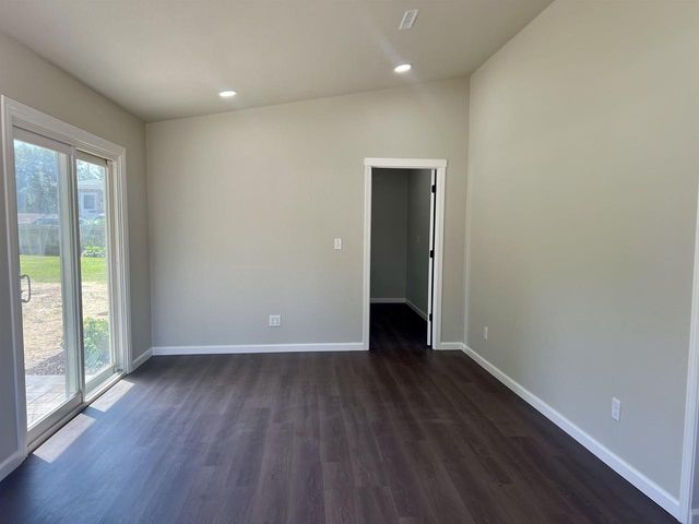 2126 Park Avenue, Beloit, WI 53511