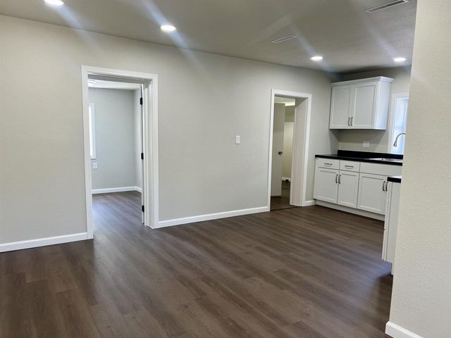 2126 Park Avenue, Beloit, WI 53511
