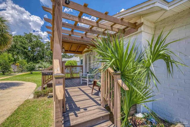 400 Sunset Ave, Pensacola, FL 32507