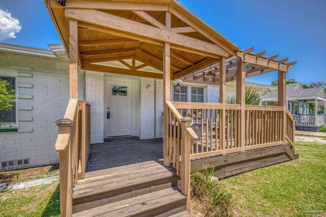 400 Sunset Ave, Pensacola, FL 32507