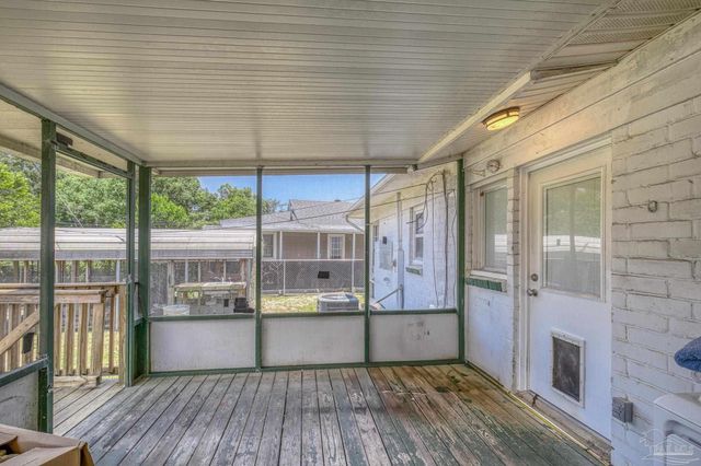 400 Sunset Ave, Pensacola, FL 32507
