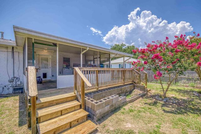 400 Sunset Ave, Pensacola, FL 32507