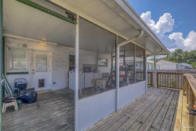 400 Sunset Ave, Pensacola, FL 32507