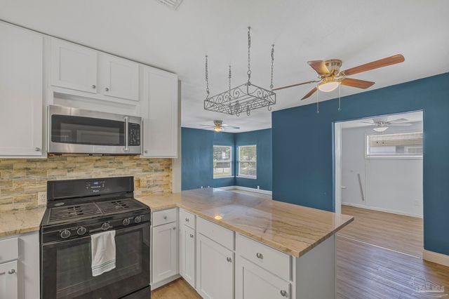 400 Sunset Ave, Pensacola, FL 32507
